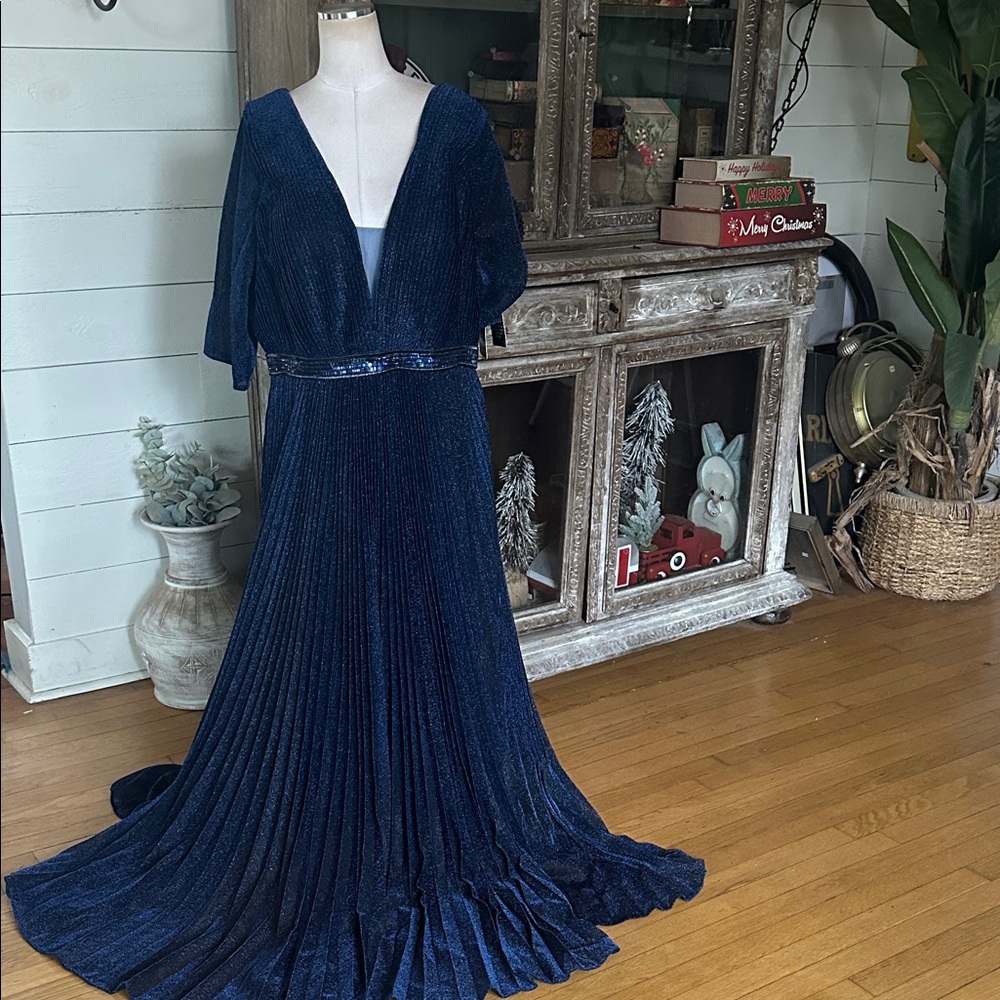Dylan and Davids Full-Length 3/4 Sleeve Formal Gown Evening Dress NAVY XXL NEW
